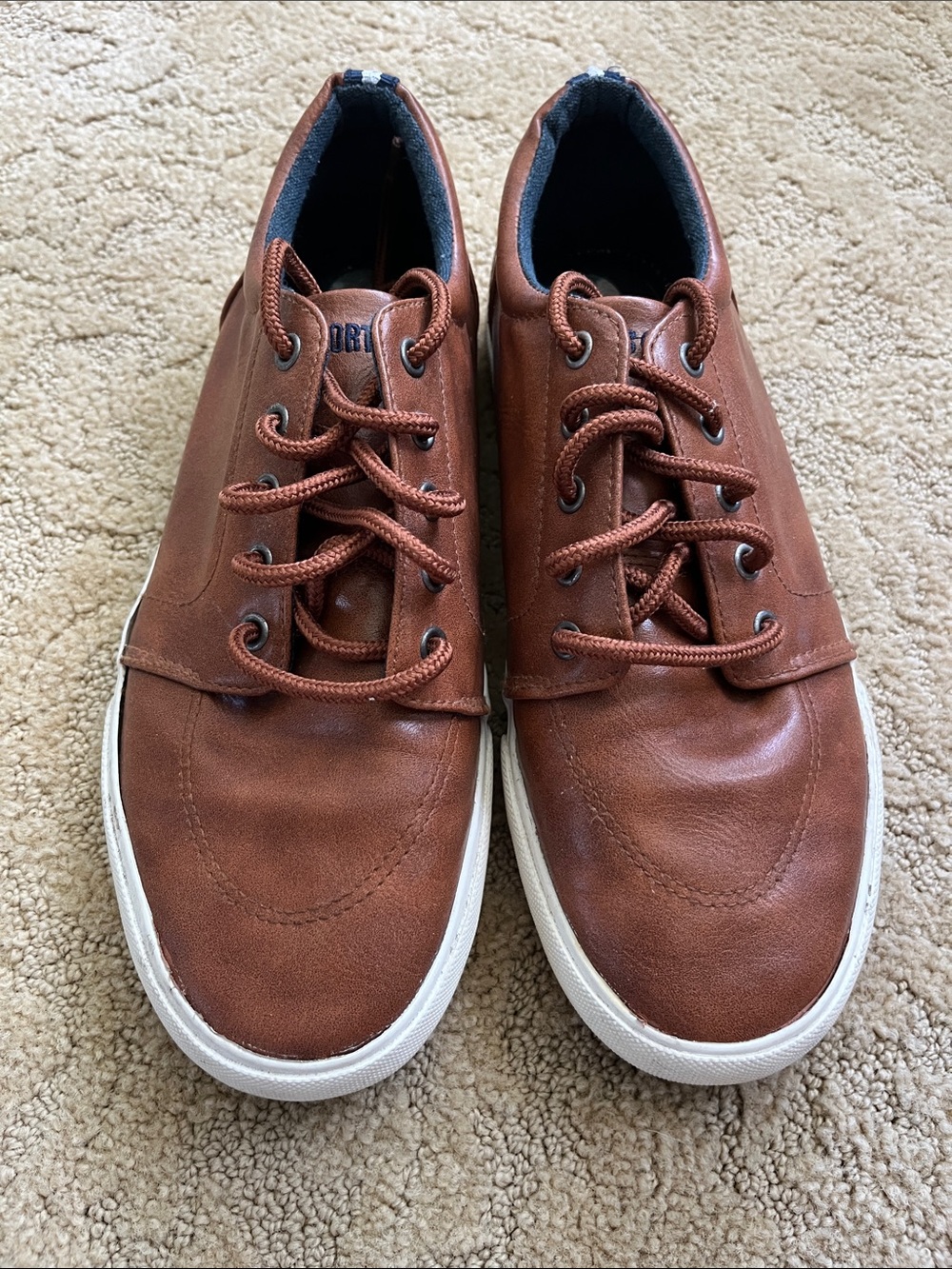 Men's Brown Leather Casual Sneakers/Dress Shoe - size 6